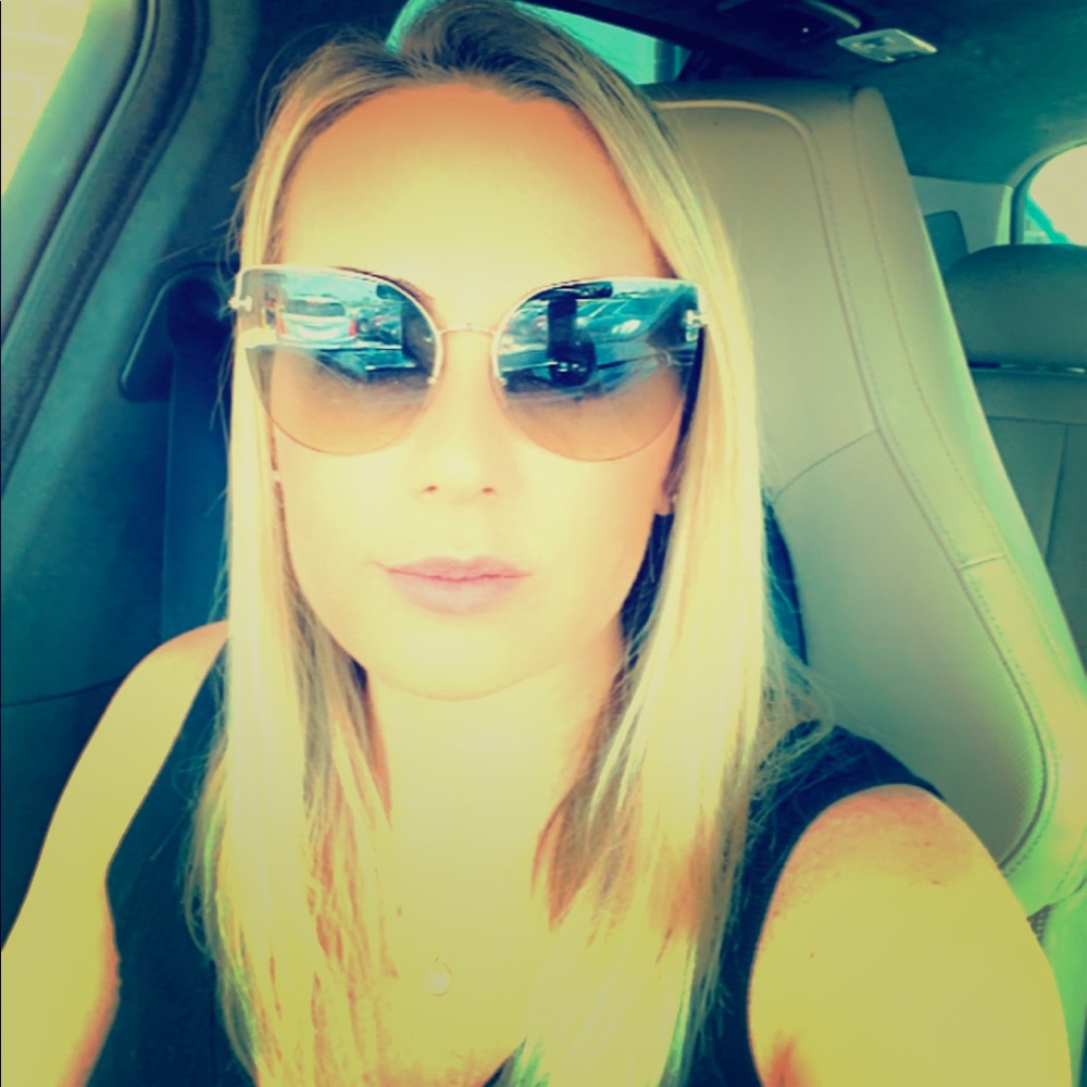 Meet your Posher, Natalee